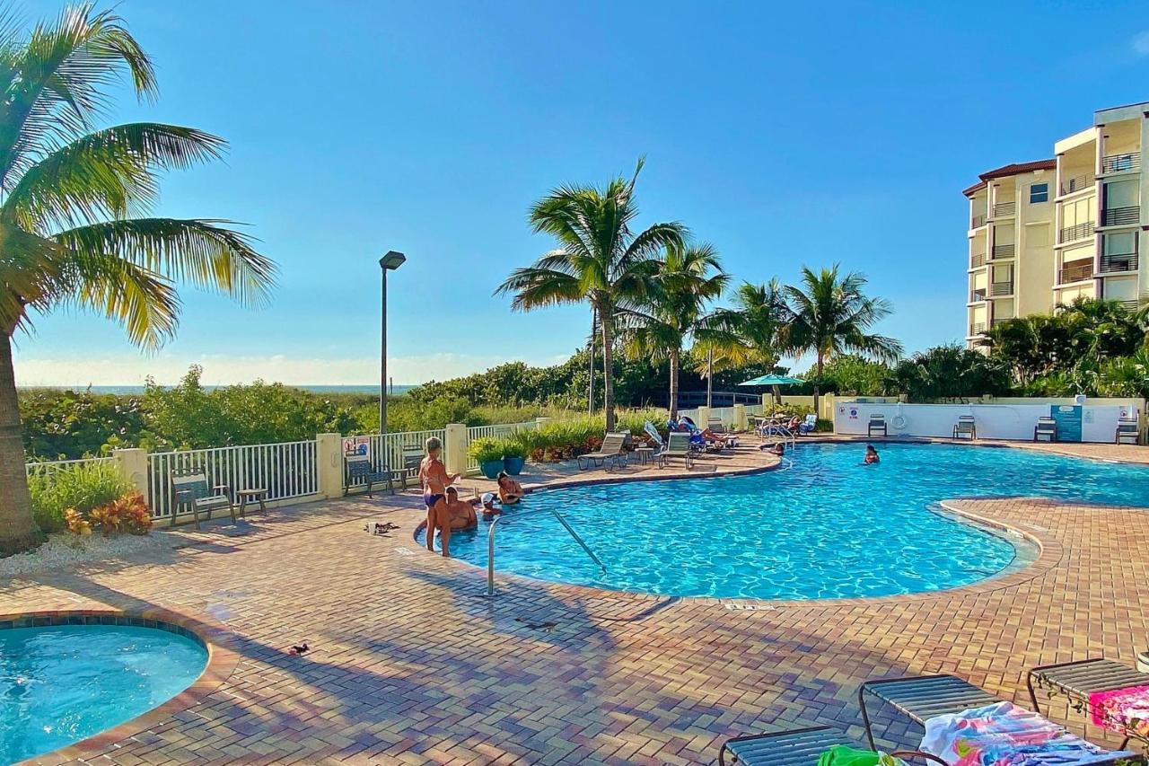 Sunset Vistas Condo 203S St. Pete Beach Exterior photo