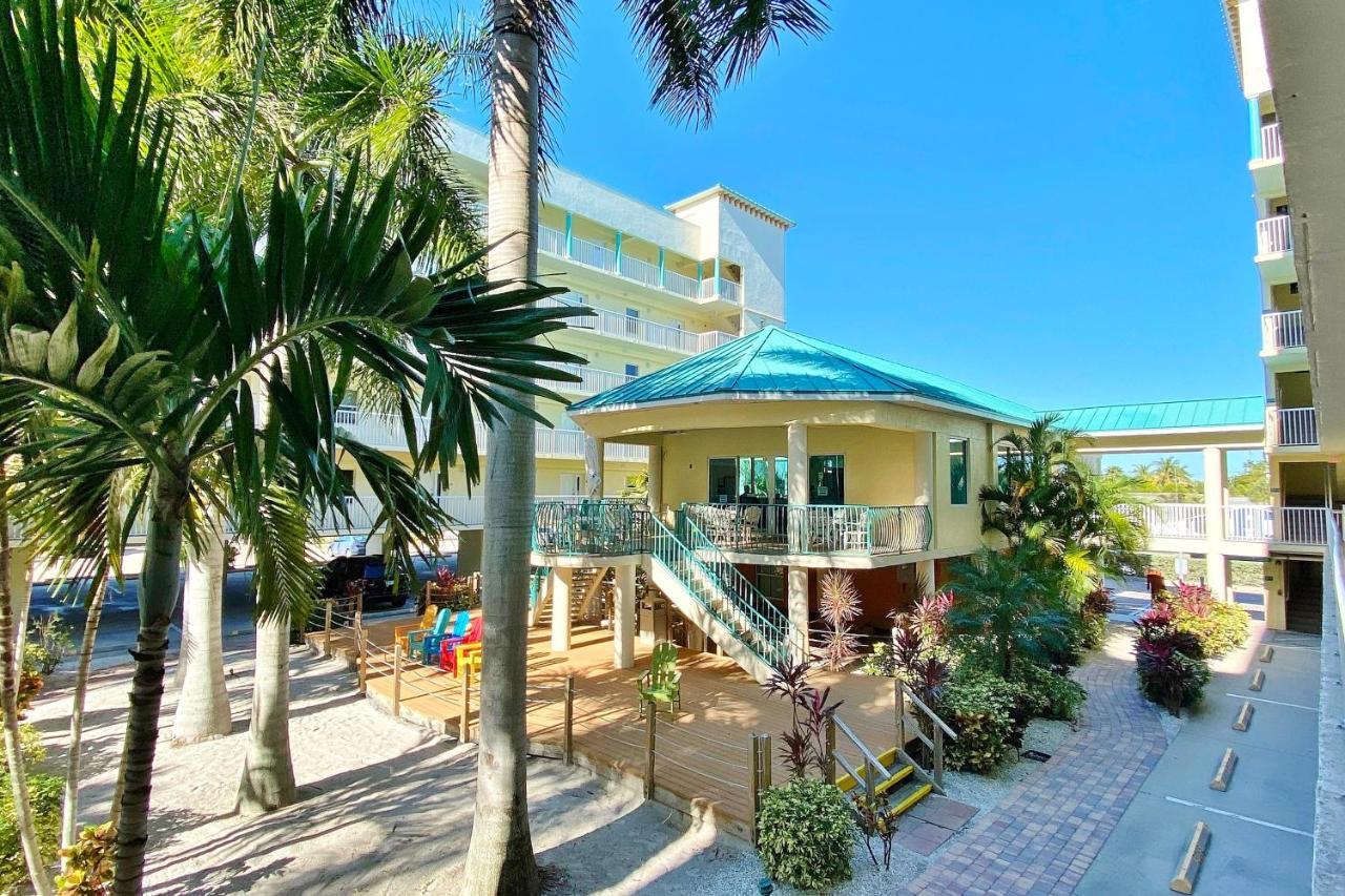 Sunset Vistas Condo 203S St. Pete Beach Exterior photo
